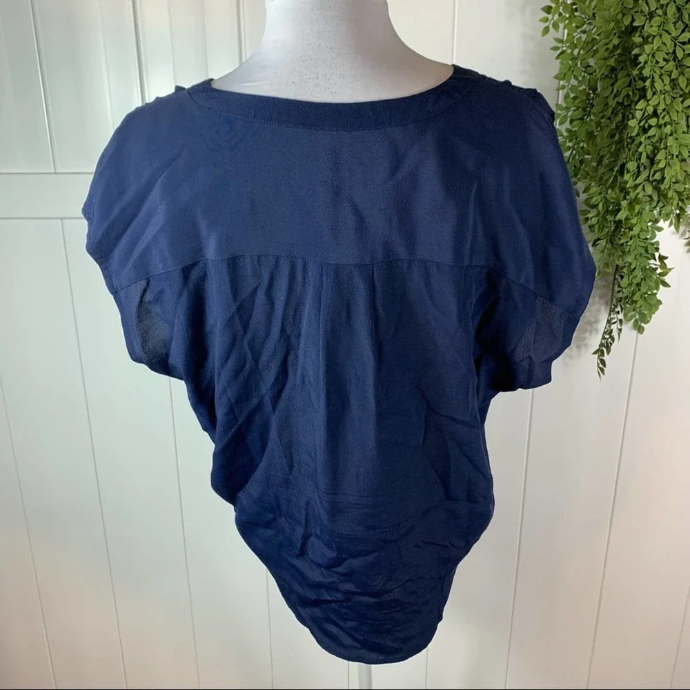 Soft Joie Navy Blue Tie Front Blouse Womens Size Medium - Picture 5 of 8